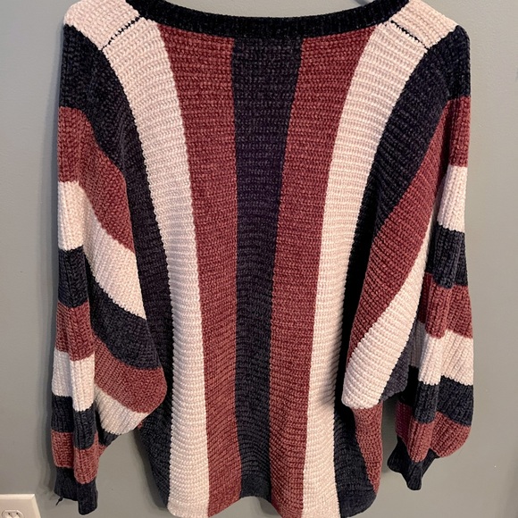 Women’s solitaire sweater - Picture 2 of 3